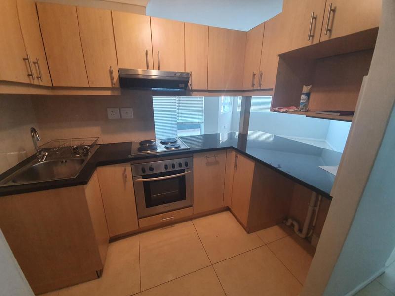 To Let 2 Bedroom Property for Rent in Salt River Western Cape